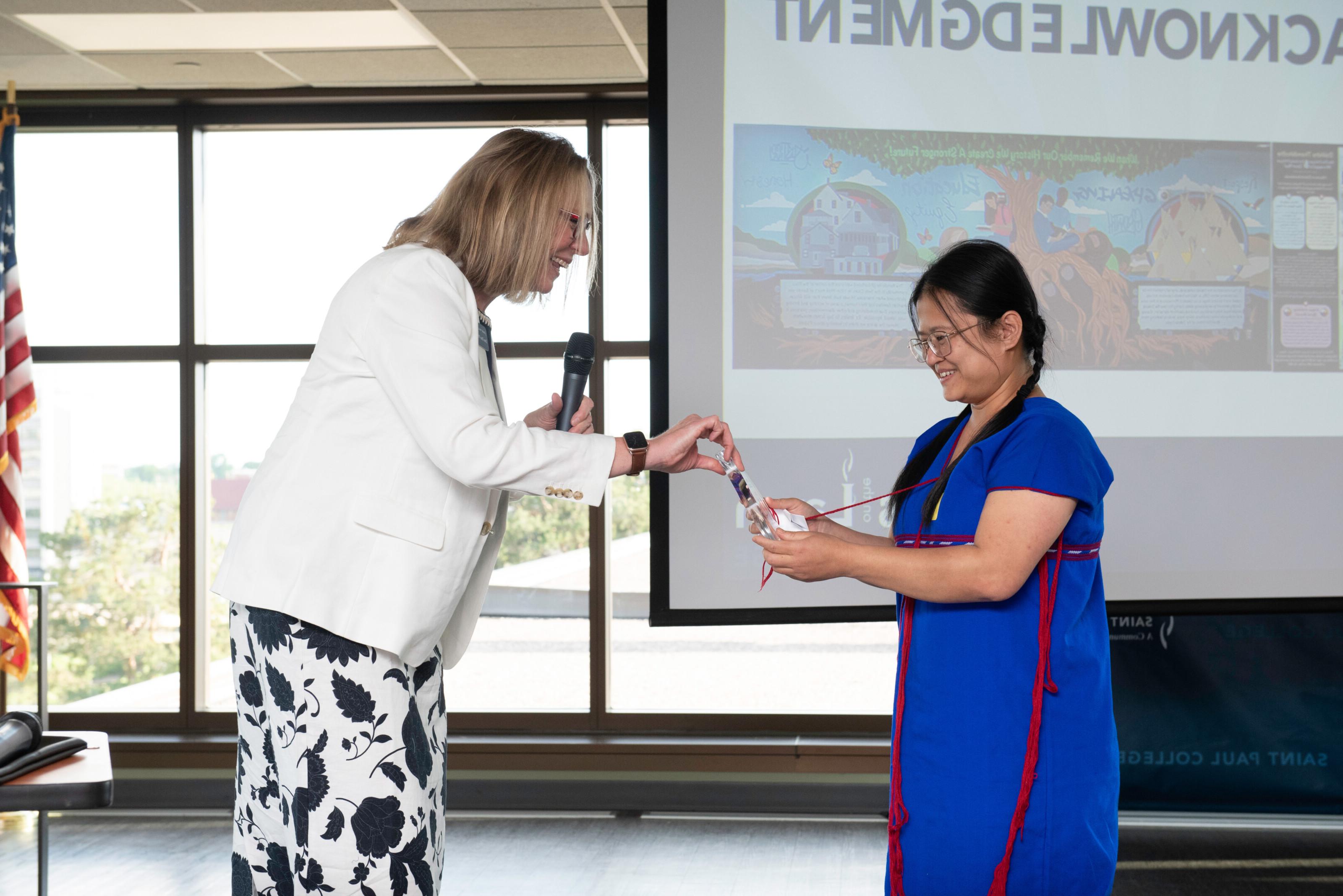 Zan accepting her award